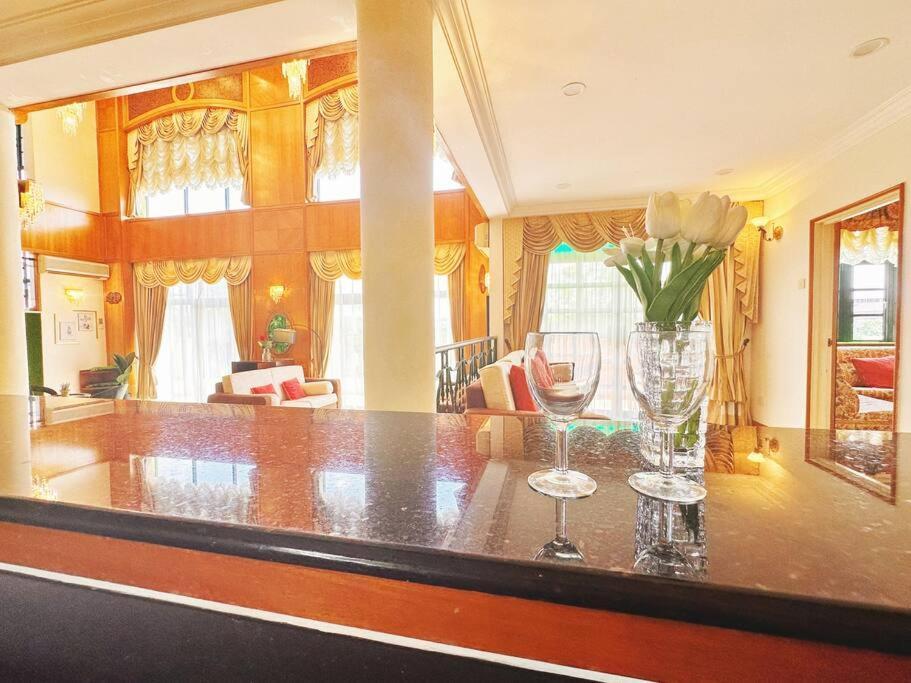 6r7b@sbn@ Elegant Pent House@karaoke Room@优雅民宿 Pangsapuri